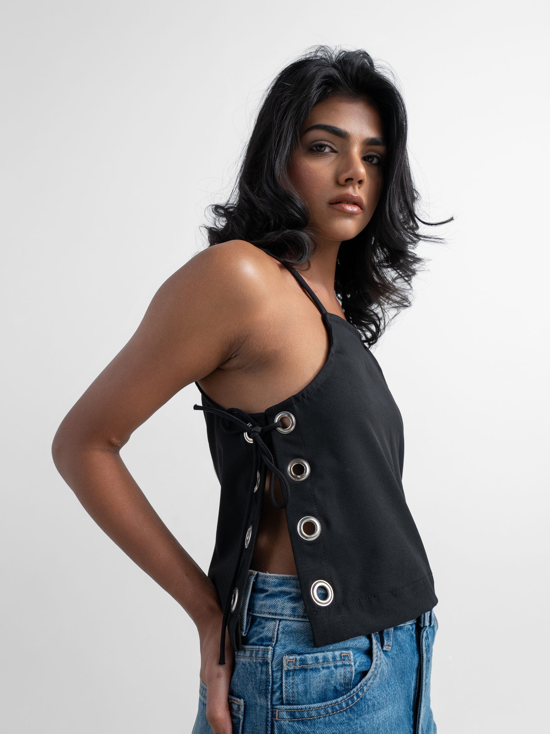 Ring Noir Top