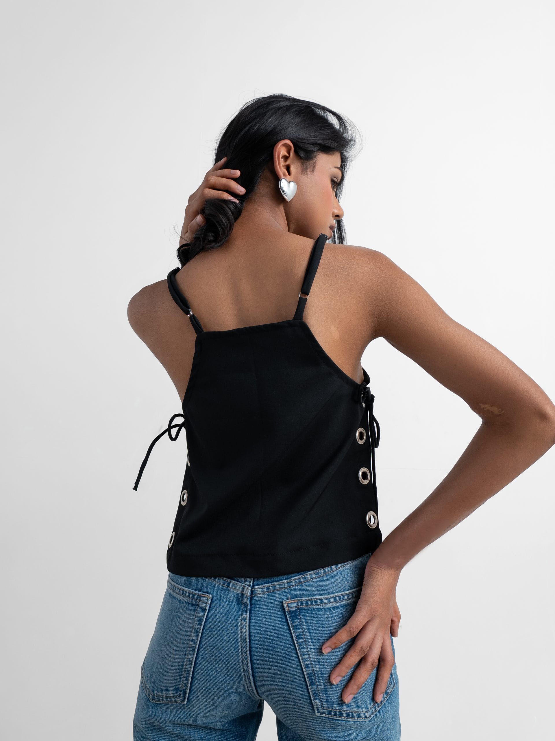 Ring Noir Top
